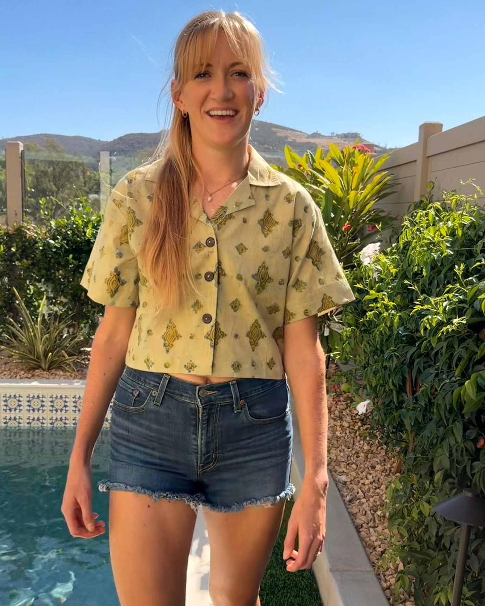 The Morning Market Shirt in Sunny Side Mud
