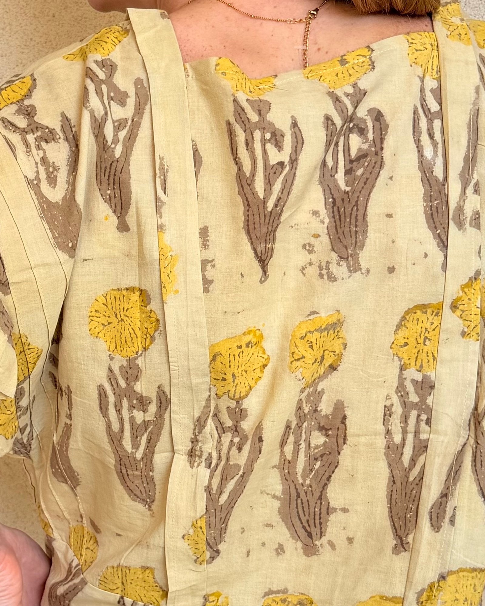 The Butterfly Top in Harda Rock Cafe, photograph 3 of 4
