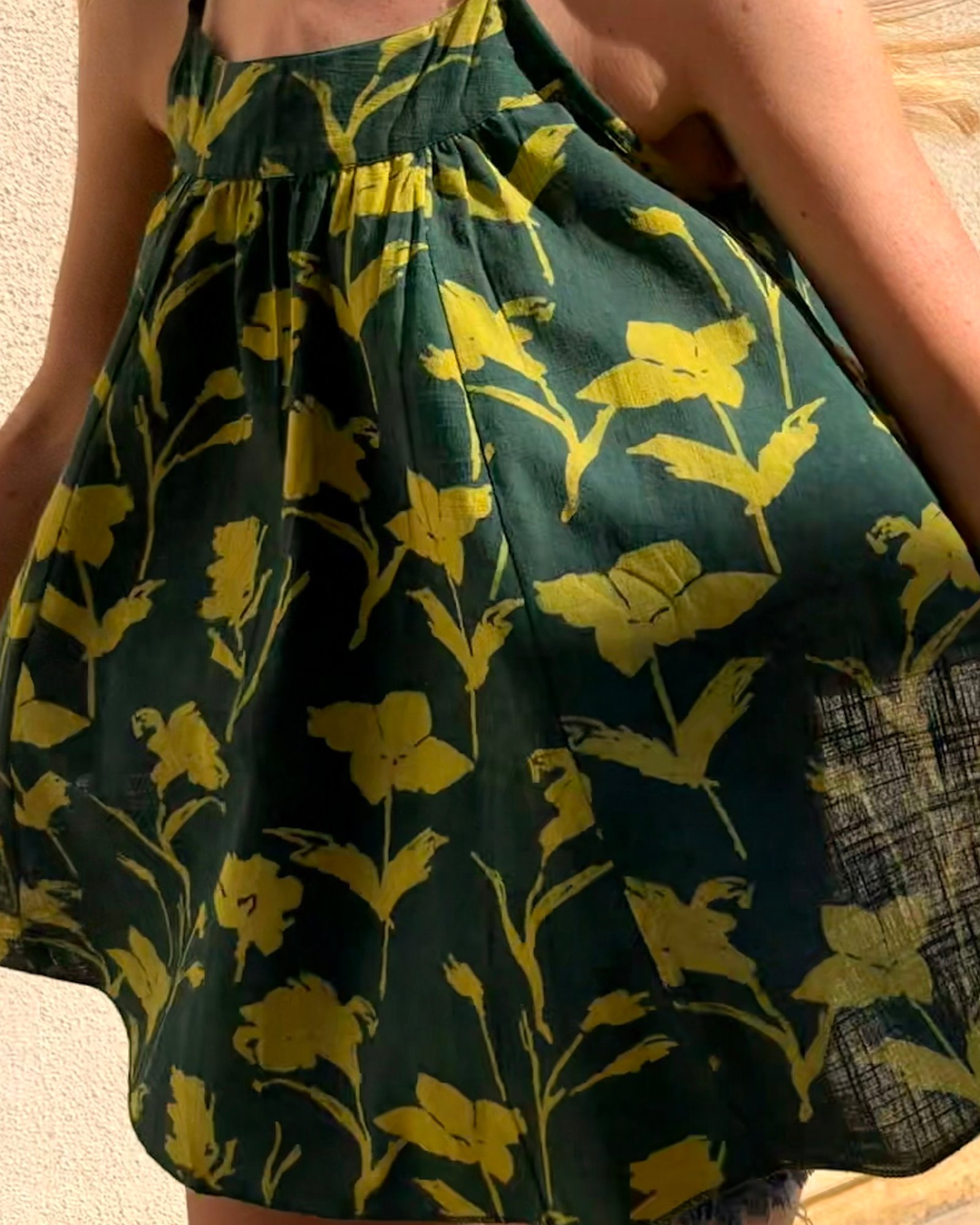 The Knot Back Top in Dancing in the Garden, photograph 3 of 4